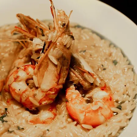 Tsambikos Apts דירה *