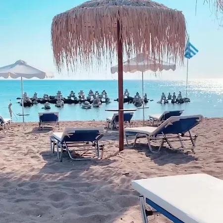 Tsambikos Apts Apartment *