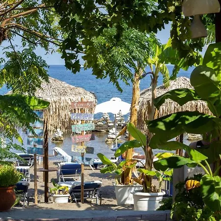 Tsambikos Apts דירה