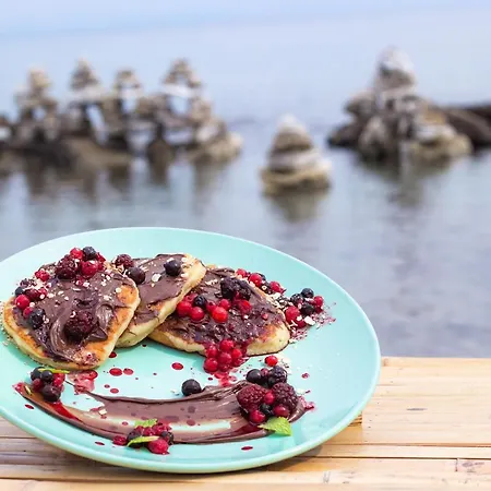 Tsambikos Apts דירה