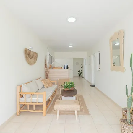 Apartman Tsambikos Apts *