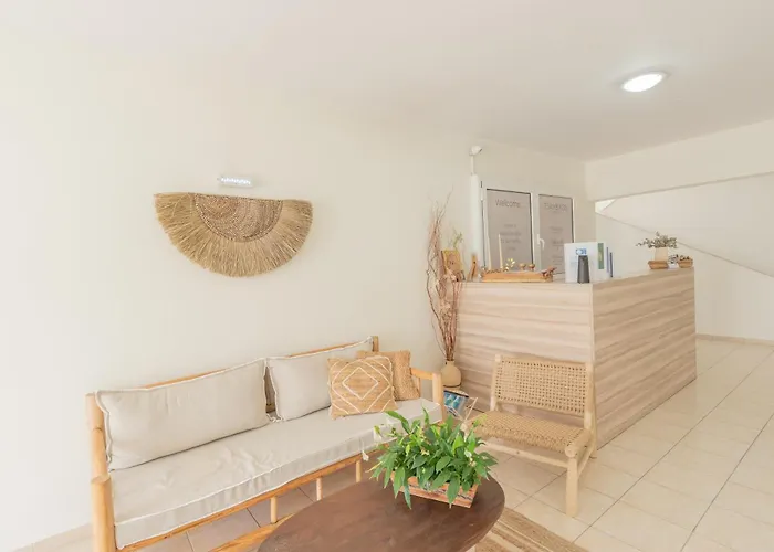 Tsambikos Apts Faliraki